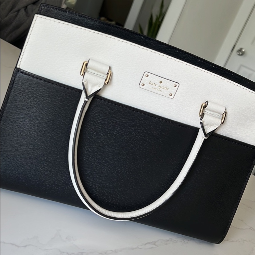 Kate spade purse